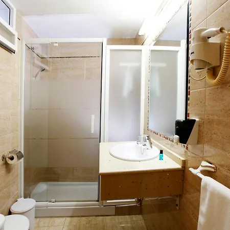 Hostal Paris San Fernando Buitenkant foto